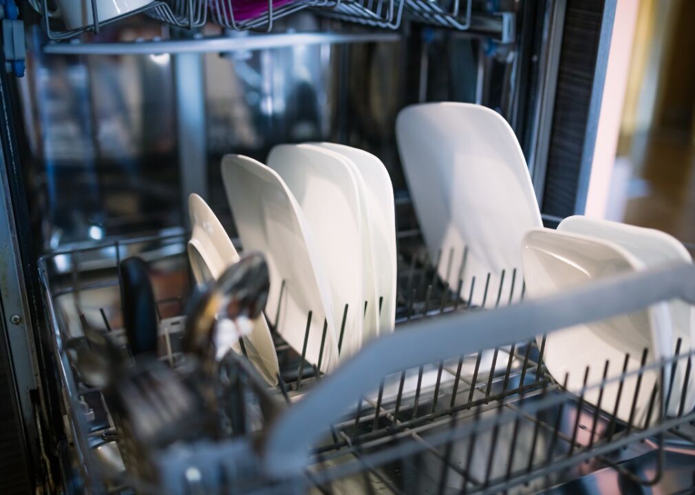 Dishwasher: 9 years